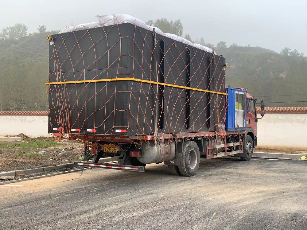 如何根據水質調整一體化污水設備的進水量