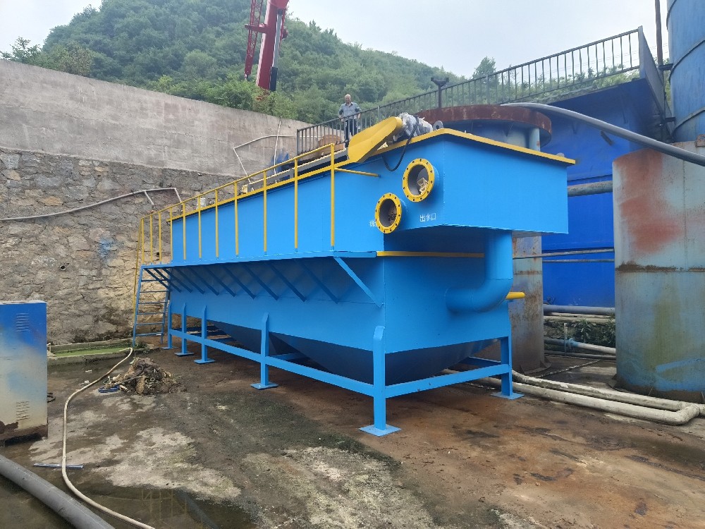 2024年4月17日山西呂梁養(yǎng)殖場(chǎng)氣浮機(jī)安裝案例