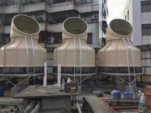 東莞某大廈冷卻塔噪音治理,讓冷卻塔安靜下來(lái)的方法(東莞不銹鋼冷卻塔)